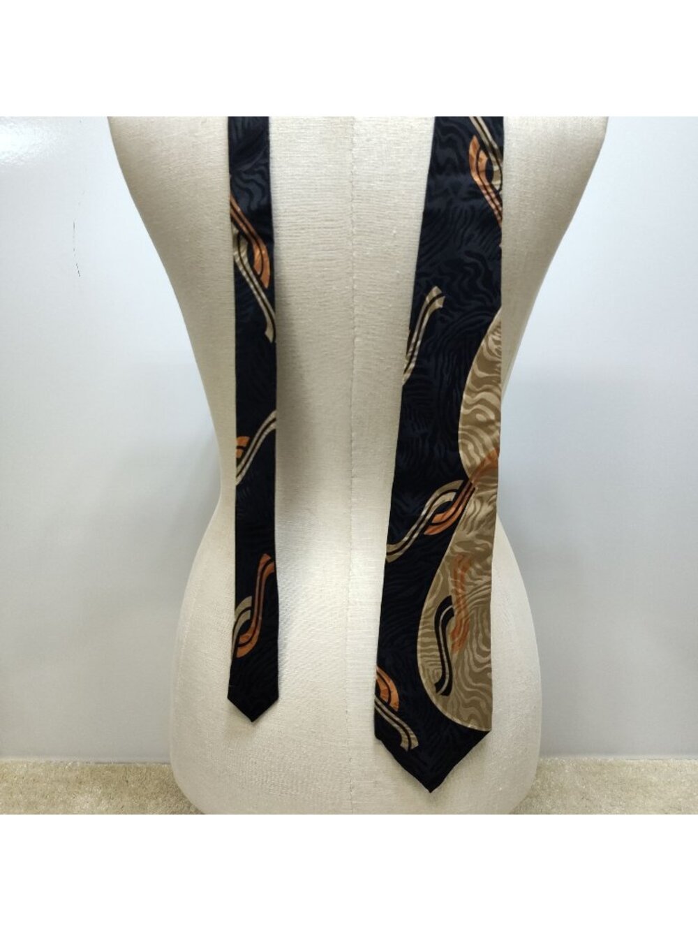 Carlo Palazzi Silk Necktie Hand Made in Italy Abstract Geometric Jacquard VTG